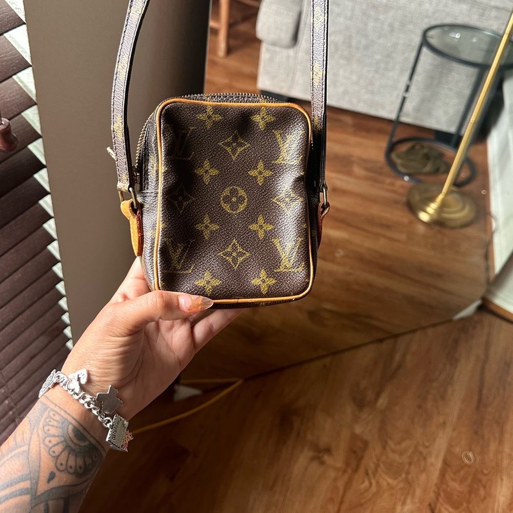 Mini Danube Loui Vuitton Crossbody Bag